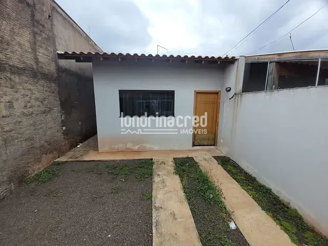Casa com 125m² 3 quartos e 2 banheiros, à venda, no bairro Indusville em Londrina