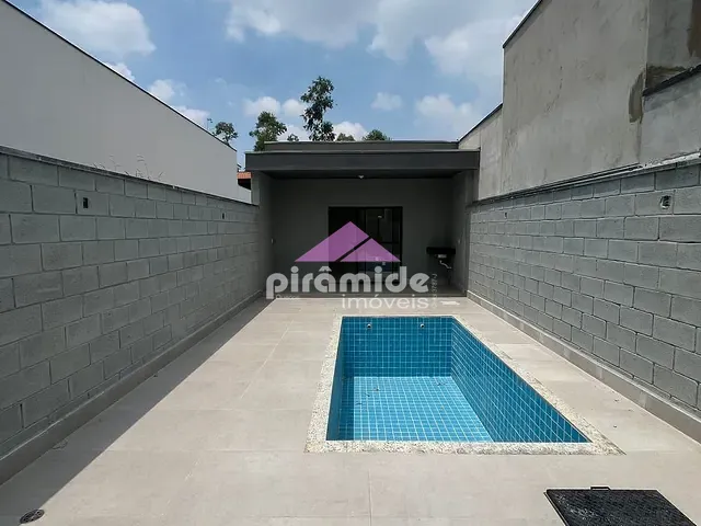 Casa com 195m², à venda, no bairro Vila São Paulo em Mogi das Cruzes