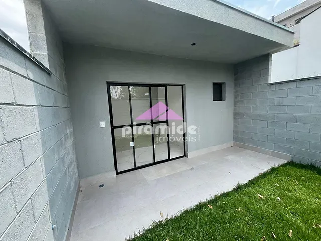 Casa com 195m², à venda, no bairro Vila São Paulo em Mogi das Cruzes