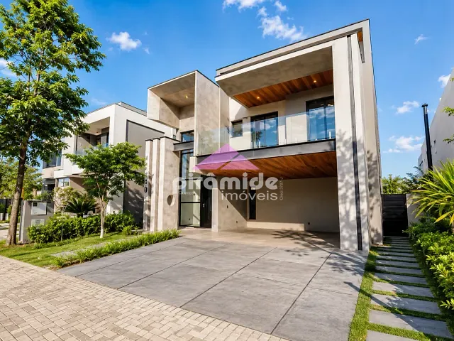 Casa com 525m² 5 quartos e 8 banheiros, à venda, no bairro Urbanova em São José dos Campos