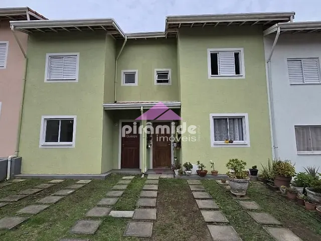 Casa com 70m² 2 quartos e 1 banheiro, à venda, no bairro Eugênio de Mello em São José dos Campos