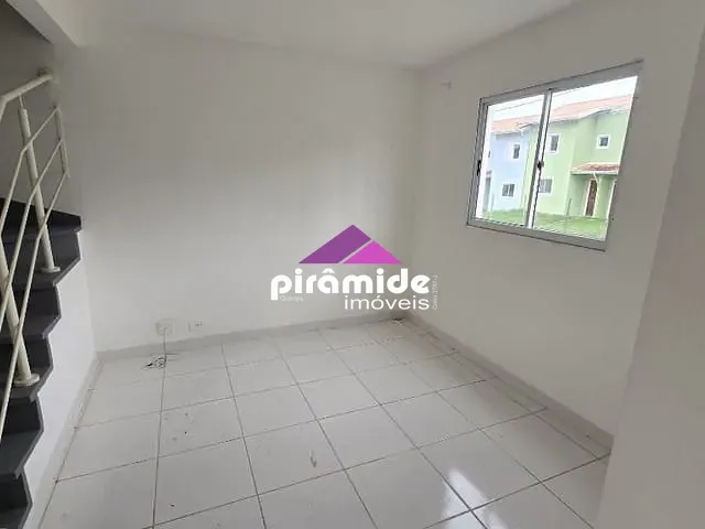 Casa com 70m² 2 quartos e 1 banheiro, à venda, no bairro Jardim Paulista em São José dos Campos