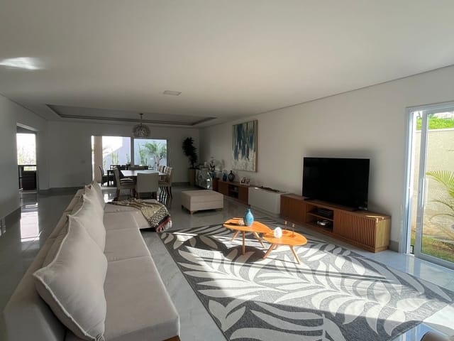 Casa com 490m² 4 quartos e 6 banheiros, à venda, no bairro Alphaville em Santana de Parnaíba