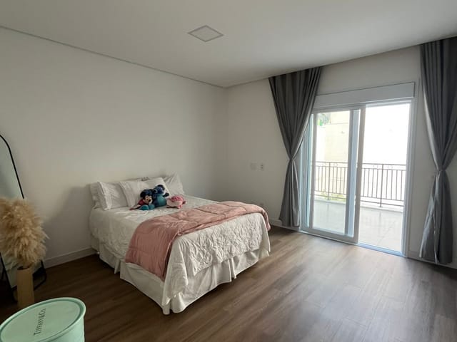 Casa com 490m² 4 quartos e 6 banheiros, à venda, no bairro Alphaville em Santana de Parnaíba