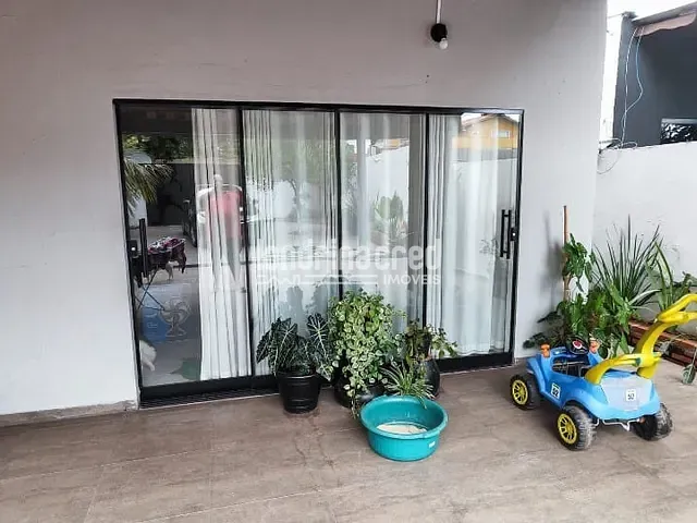 Casa 4 quartos e 2 banheiros, à venda, no bairro Jataizinho em Jataizinho
