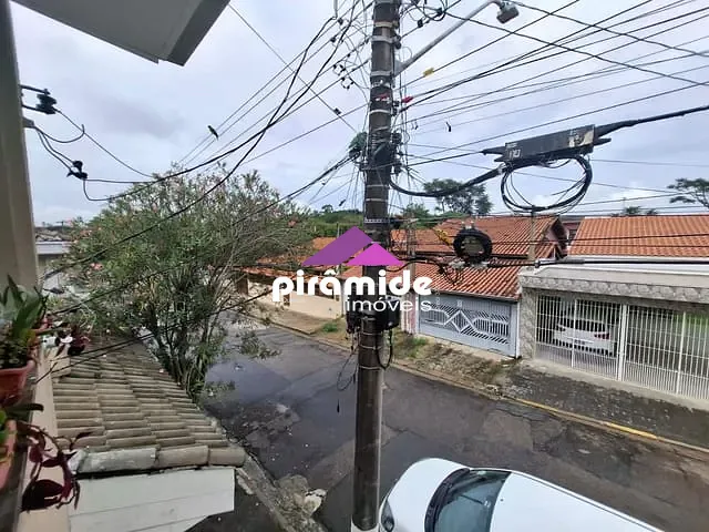 Casa com 125m² 2 quartos e 2 banheiros, à venda, no bairro Bosque dos Eucaliptos em São José dos Campos