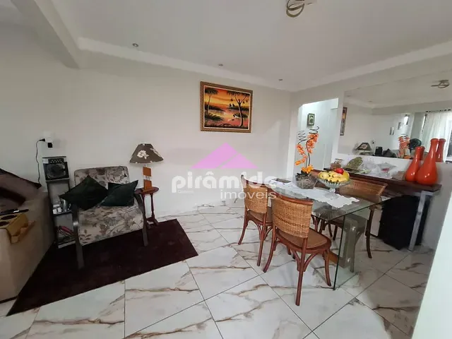 Casa com 125m² 2 quartos e 2 banheiros, à venda, no bairro Bosque dos Eucaliptos em São José dos Campos