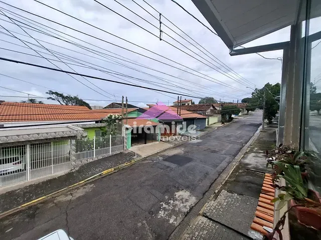 Casa com 125m² 2 quartos e 2 banheiros, à venda, no bairro Bosque dos Eucaliptos em São José dos Campos