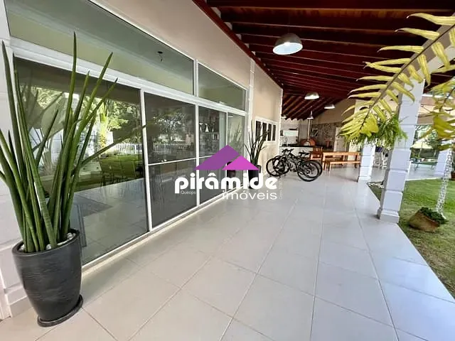 Casa com 450m², à venda, no bairro Jardim Esplanada em São José dos Campos