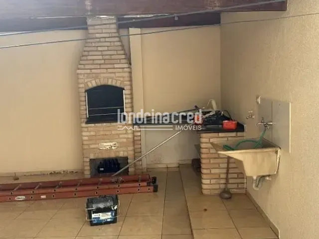 Casa 3 quartos e 2 banheiros, à venda, no bairro RESIDENCIAL ISADORA em Londrina