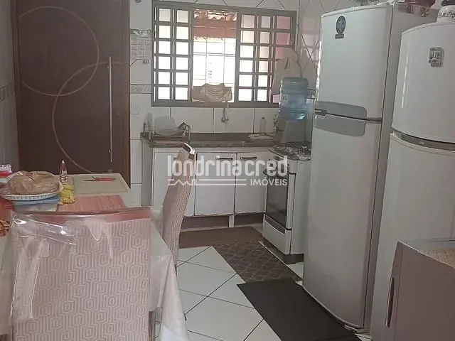 Casa 3 quartos e 1 banheiro, à venda, no bairro Monte Belo em Londrina