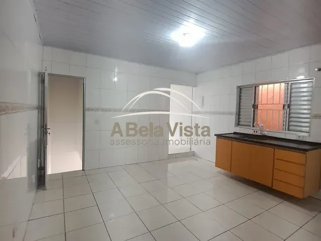 Casa com 70m² 2 quartos e 1 banheiro, para alugar, no bairro Cipava em Osasco