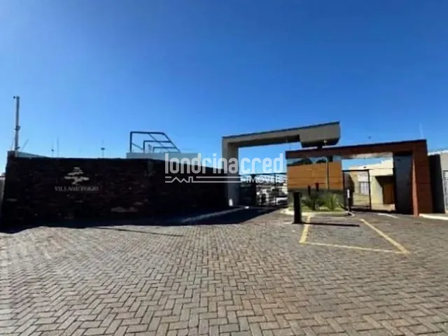 Casa 3 quartos e 2 banheiros, à venda, no bairro Industrial em Londrina