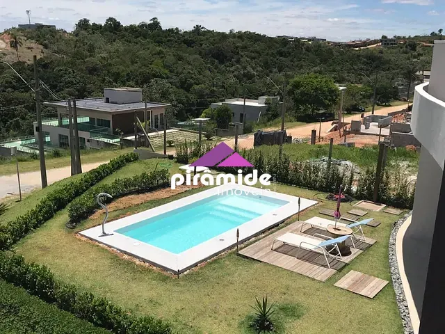 Casa com 1000m² 3 quartos e 5 banheiros, à venda, no bairro Loteamento Residencial Parque Lago Dourado em Jacareí