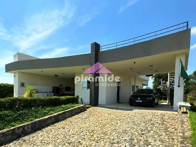 Casa com 1000m² 3 quartos e 5 banheiros, à venda, no bairro Loteamento Residencial Parque Lago Dourado em Jacareí
