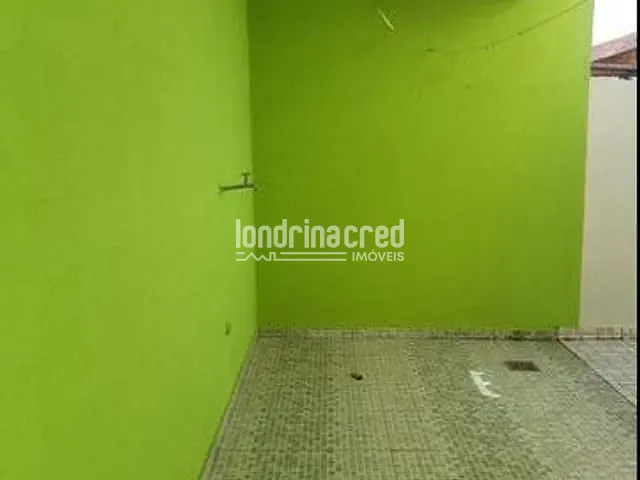 Casa com 125m² 2 quartos e 2 banheiros, à venda, no bairro Jardim Bela Suiça em Cambé