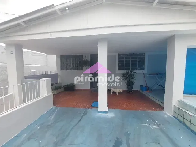 Casa com 300m² 4 quartos e 3 banheiros, à venda, no bairro Alto da Ponte em São José dos Campos