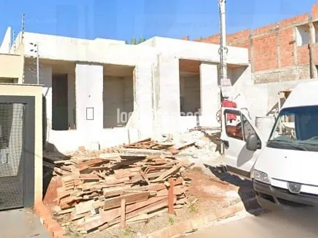 Casa com 125m² 3 quartos e 2 banheiros, à venda, no bairro Jardim Parana em Cambé