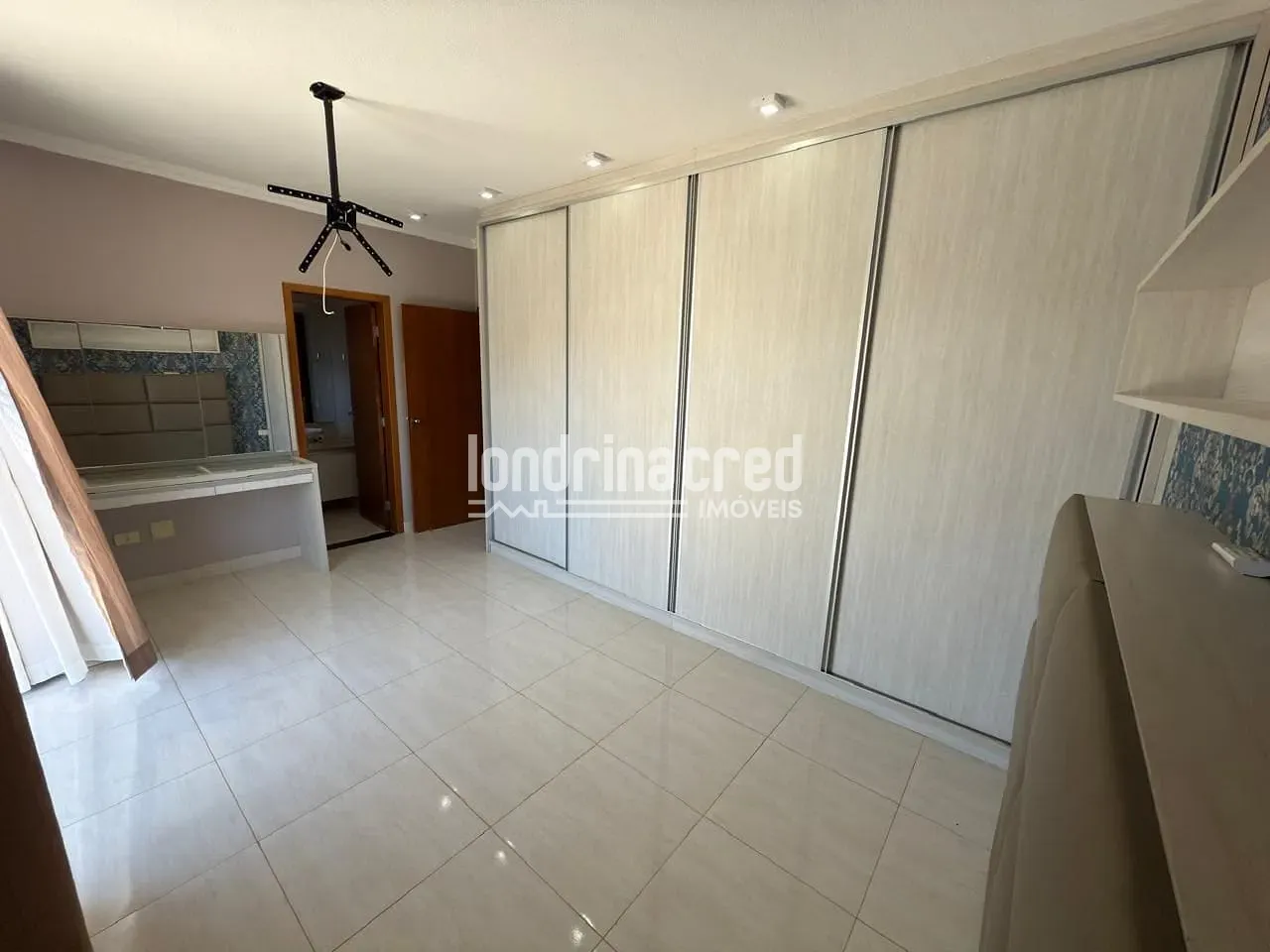 Casa, 3 quartos, 252 m² - Foto 11