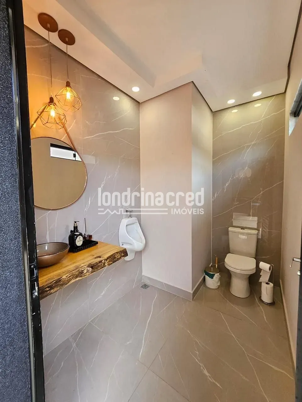 Casa, 3 quartos, 252 m² - Foto 22