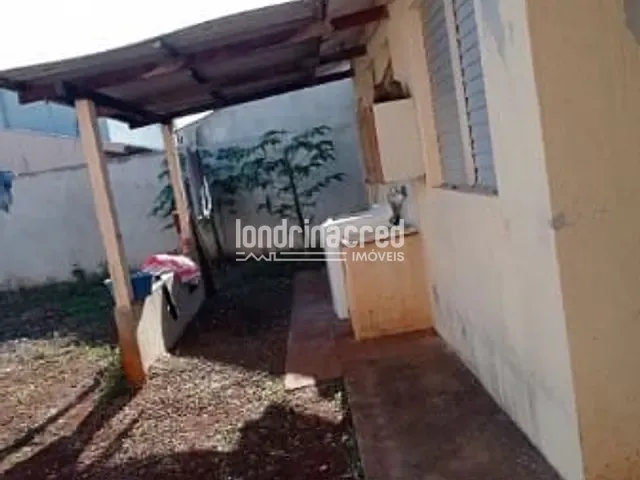 Casa 2 quartos e 1 banheiro, à venda, no bairro Loteamento Água da Esperança em Cambé