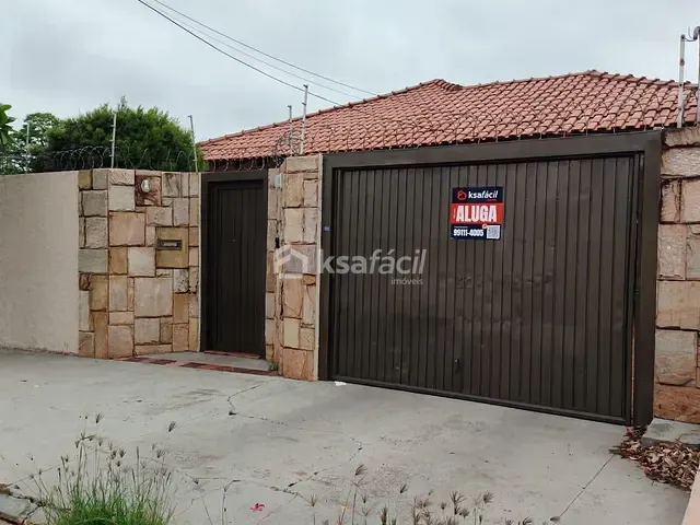 Casa com 360m² 3 quartos e 3 banheiros, para alugar, no bairro Vila Vilas Boas em Campo Grande