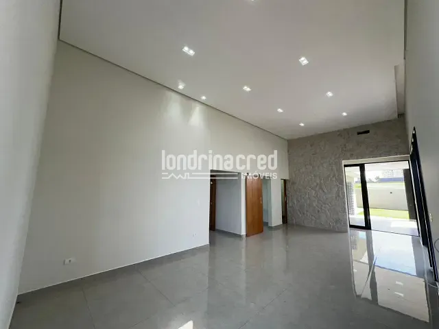 Casa com 318m² 3 quartos e 2 banheiros, à venda, no bairro Condomínio Paysage Indaiá em Londrina