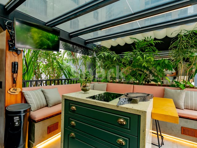 Casa com 138m² 1 quarto e 2 banheiros, à venda ou para alugar, no bairro Vila Nova Conceição em São Paulo