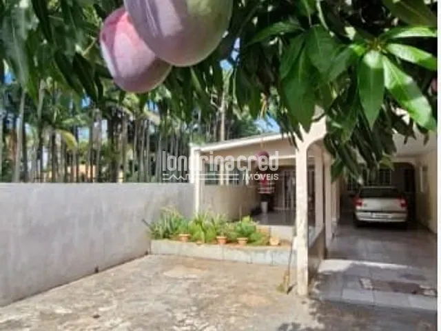 Casa 3 quartos e 2 banheiros, à venda, no bairro CONJ JOSÉ PIRES DE GODOY em Ibiporã