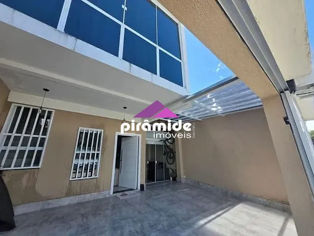 Casa com 120m², à venda, no bairro Balneário Mar Azul em Caraguatatuba