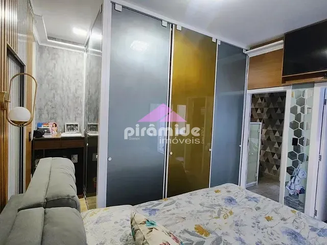 Casa com 120m², à venda, no bairro Balneário Mar Azul em Caraguatatuba