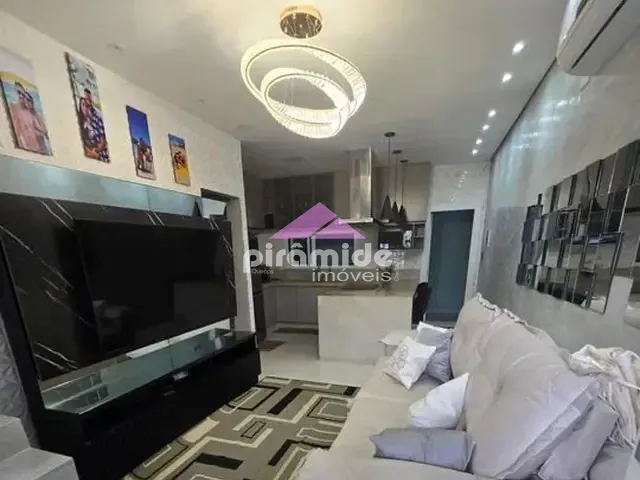 Casa com 120m², à venda, no bairro Balneário Mar Azul em Caraguatatuba