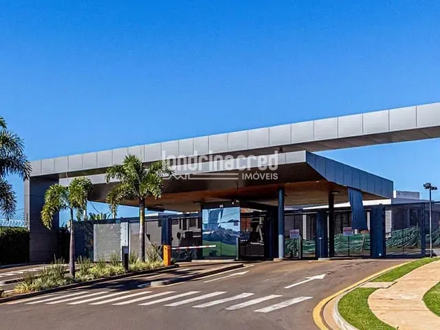 Casa com 300m² 4 quartos e 4 banheiros, à venda, no bairro CONDOMINIO BELLEVIE em Cambé