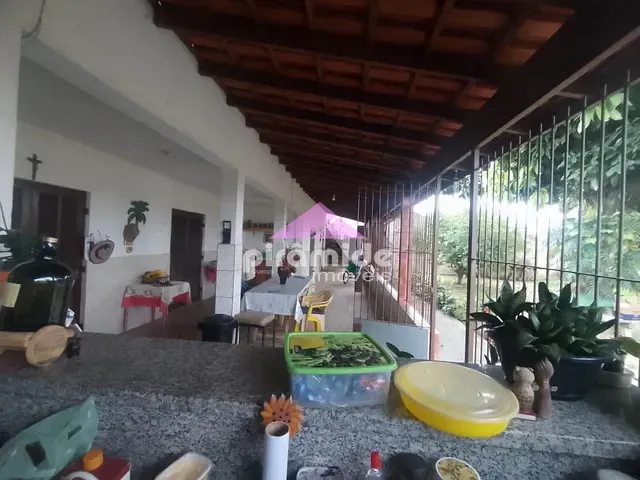 Casa com 520m² 4 quartos e 3 banheiros, à venda, no bairro Morro do Algodão em Caraguatatuba