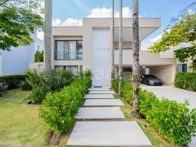 Casa com 720m² 4 quartos e 6 banheiros, à venda, no bairro Alphaville Residencial Zero em Barueri
