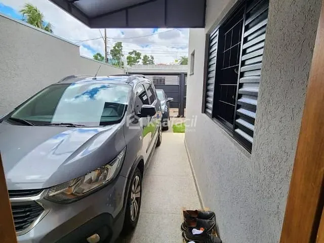 Casa com 168m² 3 quartos e 2 banheiros, à venda, no bairro Jardim Jóquei Club em Campo Grande