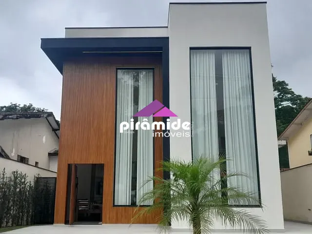 Casa com 360m² 4 quartos e 5 banheiros, à venda, no bairro Park Imperial em Caraguatatuba