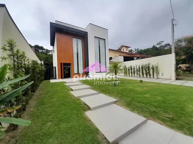 Casa com 360m² 4 quartos e 5 banheiros, à venda, no bairro Park Imperial em Caraguatatuba