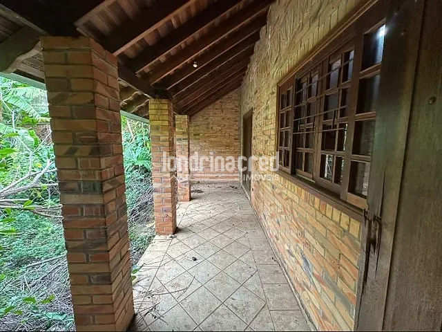 Casa com 300m² 3 quartos e 2 banheiros, à venda, no bairro Campo Belo em Londrina