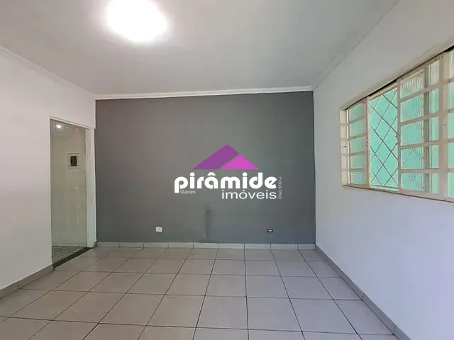 Casa com 125m² 2 quartos e 1 banheiro, à venda, no bairro Campos de São José em São José dos Campos