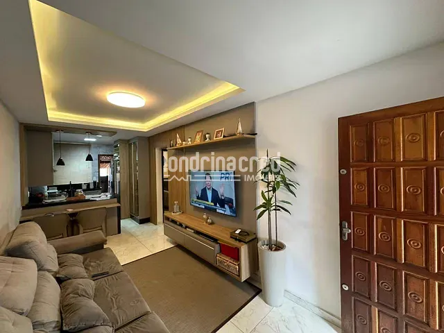 Casa com 210m² 2 quartos e 1 banheiro, à venda, no bairro Jardim Hirata em Londrina