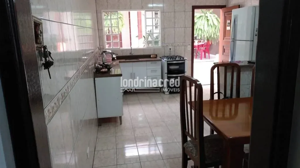Casa, 3 quartos, 188 m² - Foto 4