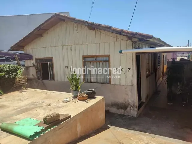 Casa com 169m² 5 quartos e 2 banheiros, à venda, no bairro Jardim Tókio em Londrina