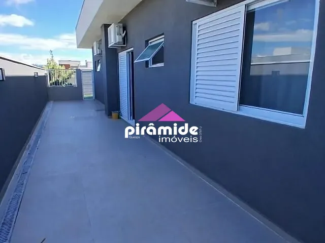 Casa com 603m² 3 quartos e 4 banheiros, à venda, no bairro Urbanova em São José dos Campos