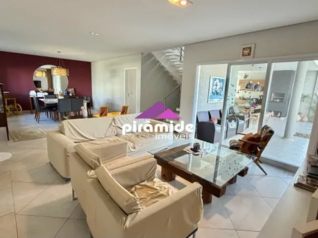 Casa com 403m² 5 quartos e 5 banheiros, à venda, no bairro Urbanova em São José dos Campos