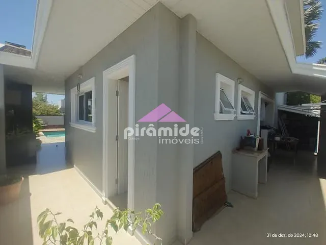 Casa com 403m² 5 quartos e 5 banheiros, à venda, no bairro Urbanova em São José dos Campos