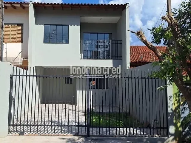 Casa com 138m² 3 quartos e 2 banheiros, à venda, no bairro Pacaembu em Londrina