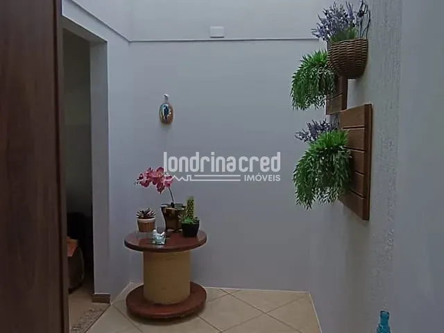 Casa com 134m² 2 quartos e 2 banheiros, à venda, no bairro RESIDENCIAL PORTAL OURO VERDE em Londrina