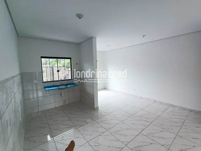 Casa com 125m² 2 quartos e 1 banheiro, à venda, no bairro JARDIM URCA em Londrina
