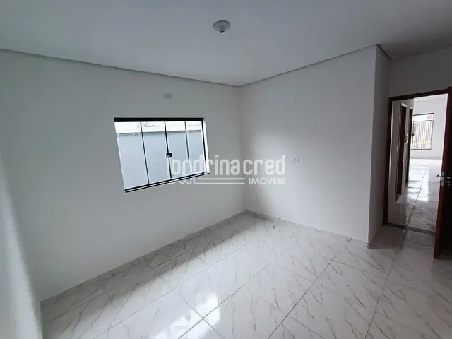Casa com 125m² 2 quartos e 1 banheiro, à venda, no bairro JARDIM URCA em Londrina